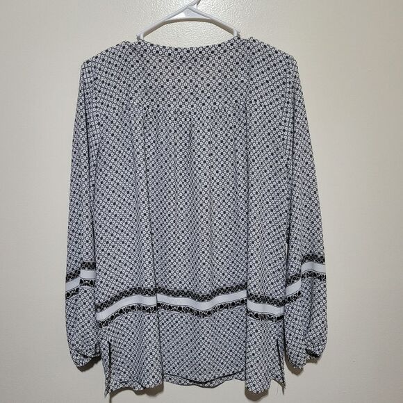 LOFT Monochrome Patterned Blouse Small - Picture 2 of 5